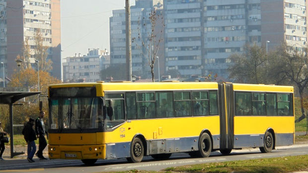 Zapalio se autobus na liniji 45 na Novom Beogradu