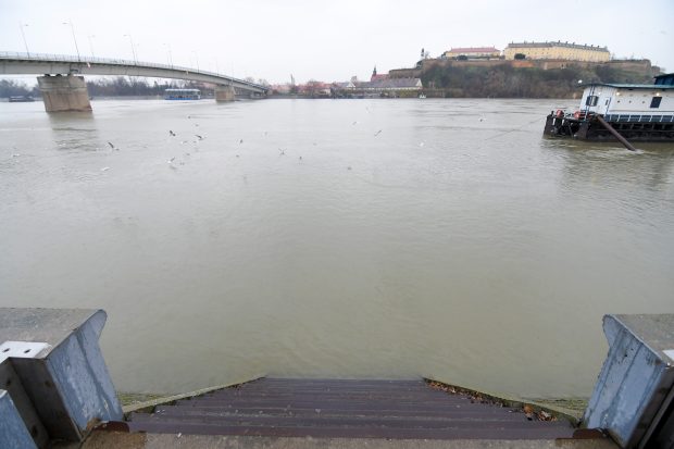 Министарство прати ситуацију поводом пловидбене незгоде на Дунаву