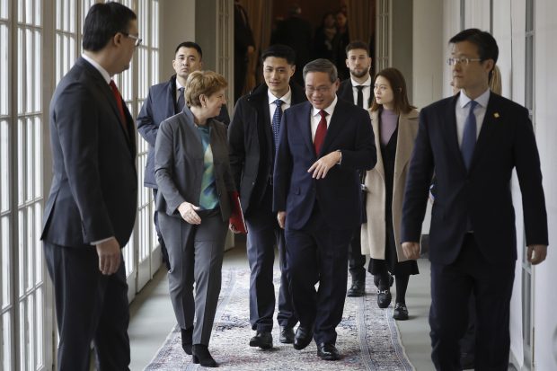 Кина и Швајцарска развијају постојећи споразум о слободној трговини