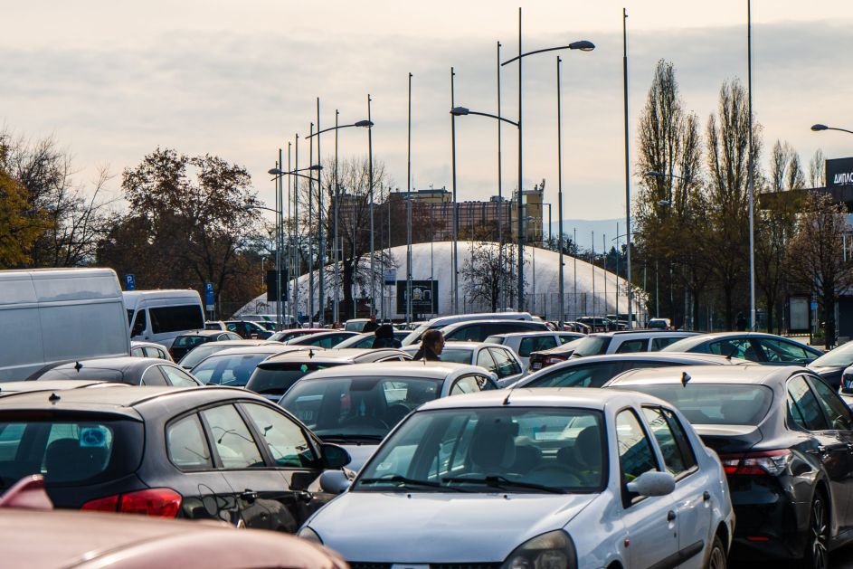 Бесплатно паркирање у граду за Дана државности Републике Србије