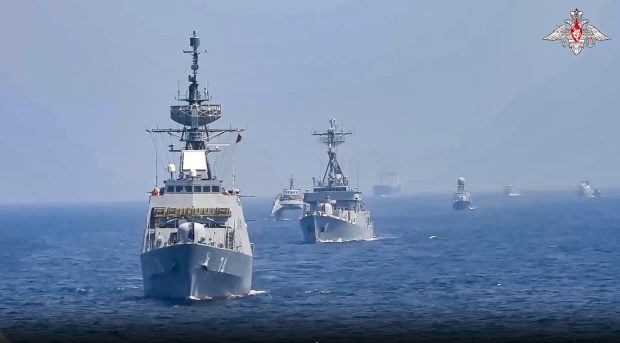 Руски и Кинески бродови стигли у воде Ирана ради заједничких војних вежби