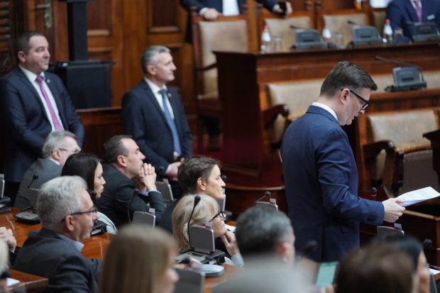 Скупштина Србије: Наставља се расправа о избору председника парламента