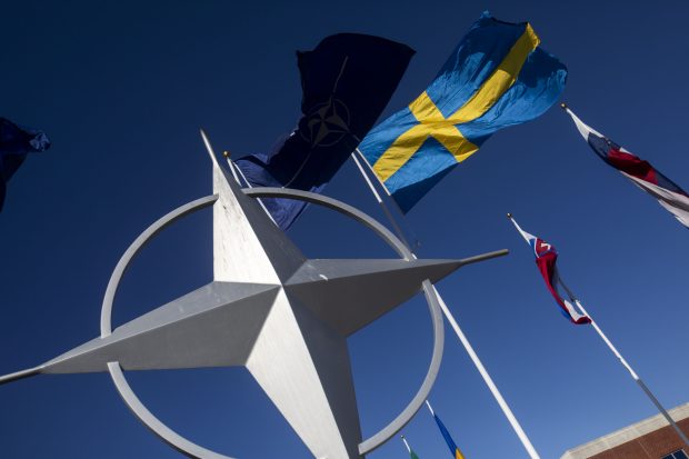 НАТО развија технике „менталне доминације“