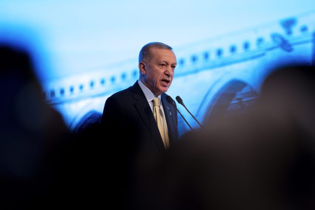 У Турској у недељу општински избори, тест за Ердогана