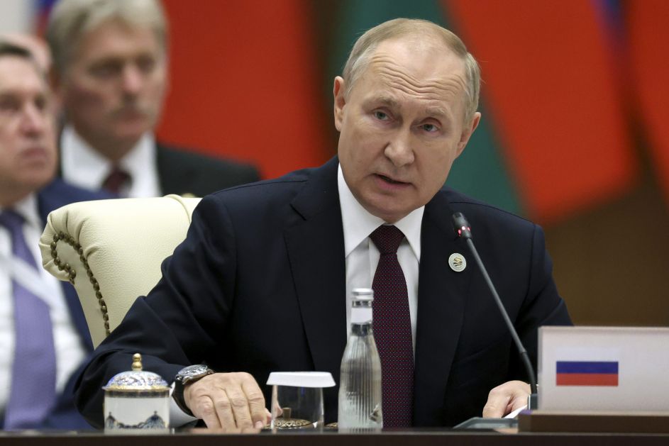 Путин: Запад према Русији мора да се односи са поштовањем