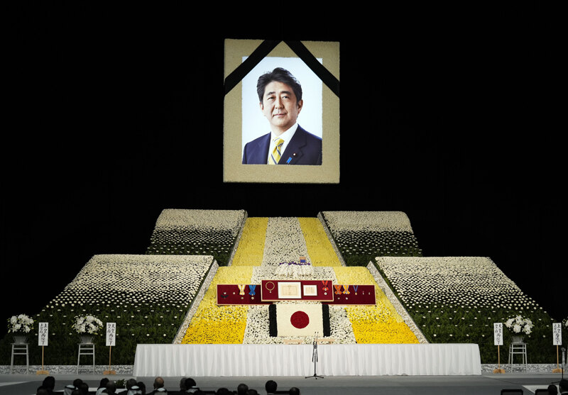 Сахрањен бивши јапански премијер Шинзо Абе
