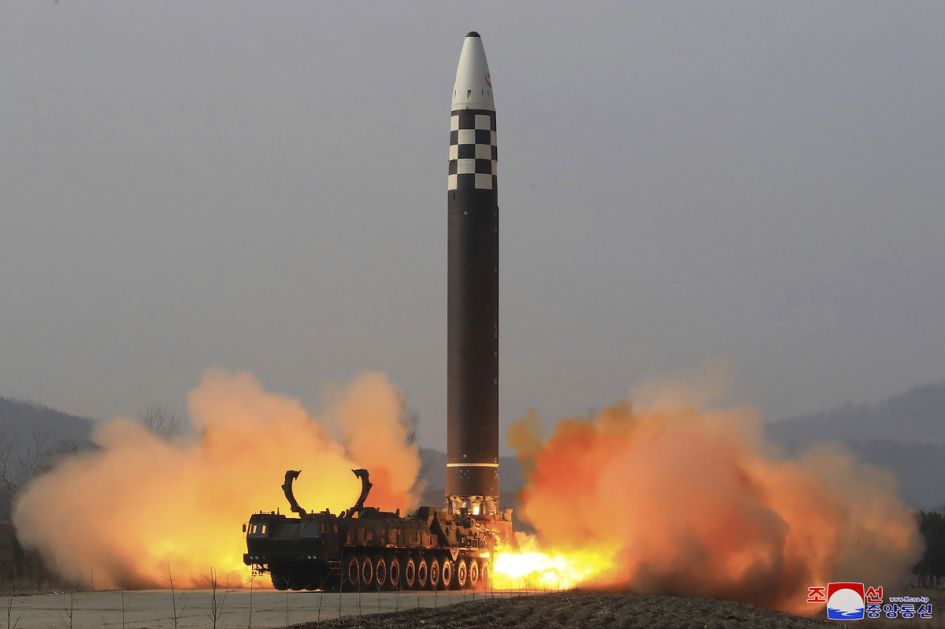 Северна Кореја испалила још две балистичке ракете