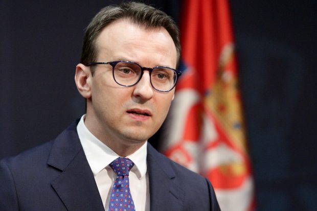 Петковић: Срби се неће одрећи својих регистарских ознака