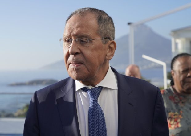 Лавров: Русија спремна да помогне у решавању кризе између Индије и Пакистана