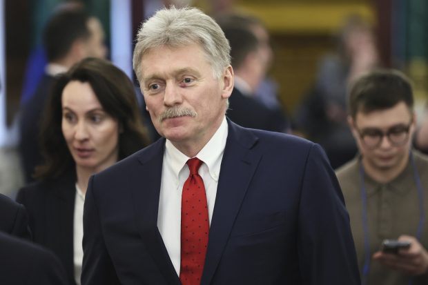 Песков: Кремљ се нада да ће сви страни гости параде моћи да долете у Москву