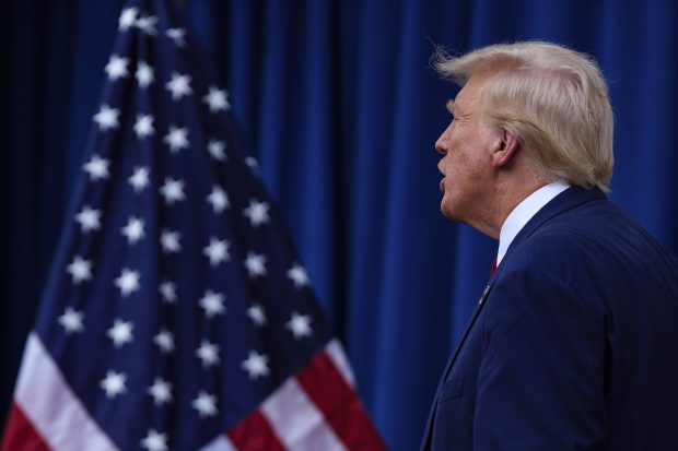 Трамп понудио помоћ Индији и Пакистану да превазиђу тензије