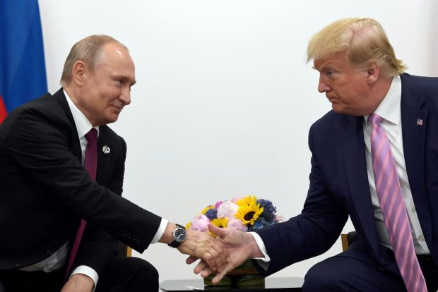Песков потврдио да се припрема разговор Путина и Трампа