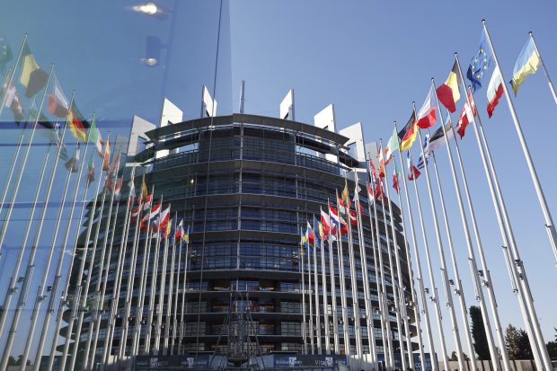 Европска комисија позвала БиХ да финализује план реформи