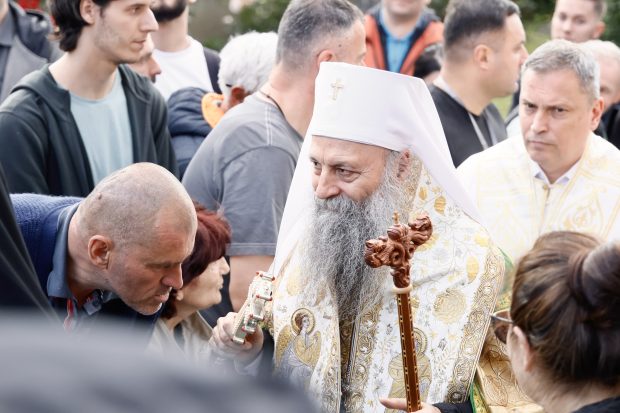 СПЦ и верници данас славе Спасовдан, патријарх Порфирије предводиће литију у Београду