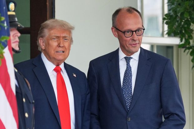 Мерц: На састанку са Трампом теме ће бити рат у Украјини, царине и НАТО