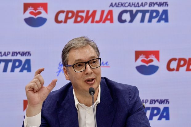 Вучић: Сутра на Глобсек форуму поред глобалних тема и о ситуацији на КиМ