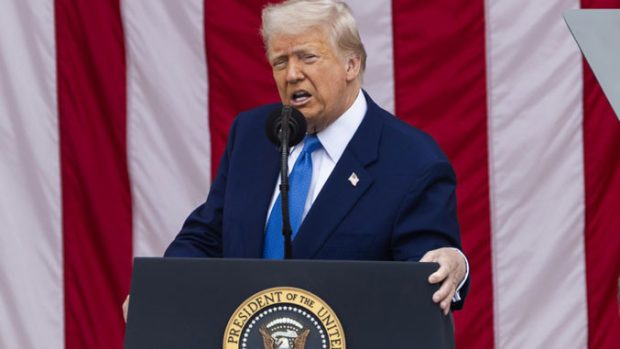 Трамп: Желим да избегнем конфликт, али је могућ израелски напад на Иран