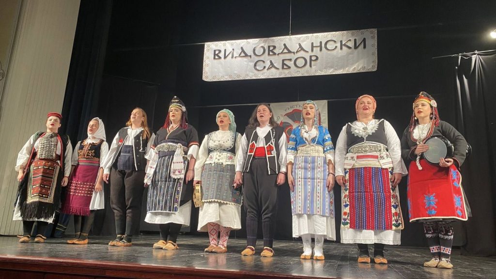 ОДРЖАН ТРАДИЦИОНАЛНИ ВИДОВДАНСКИ САБОР