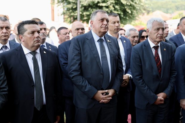 Додик: Сећањем на страдале у Подрињу и Бирчу нећемо дозволити да још једном умру