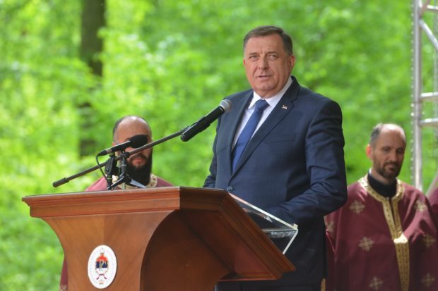 Додик: Институције Републике Српске наставиће да негују културу памћења
