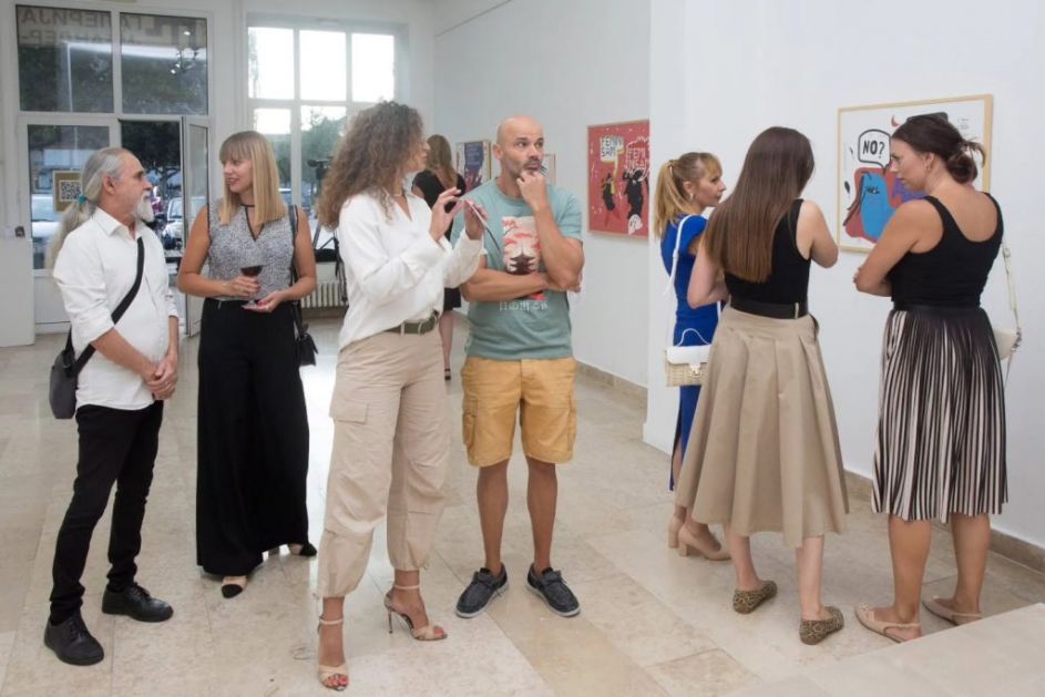 ИЗЛОЖБА ИРЕНЕ ВУКОВИЋ У ГАЛЕРИЈИ „МЕАНДЕР“ У АПАТИНУ