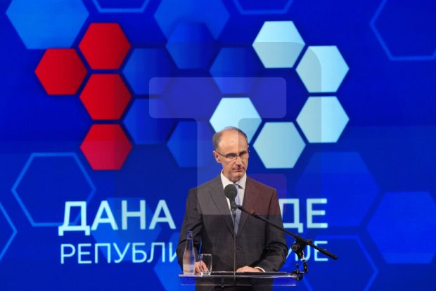 Мацут: Програм владе заштита народног јединства, моја рука испружена свима