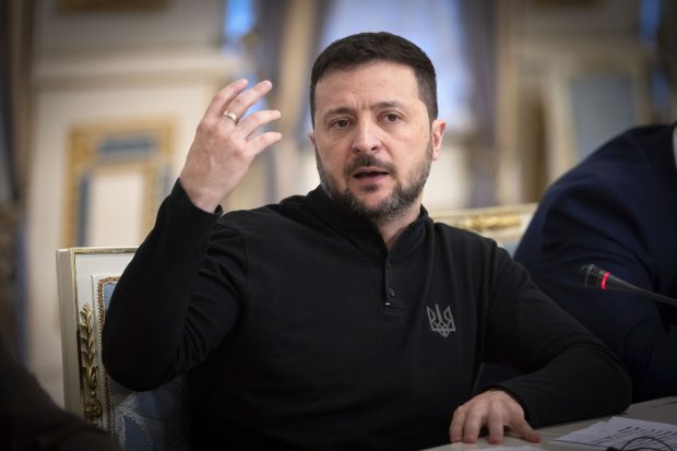 Русија: САД и Велика Британија разговарале о смени Зеленског
