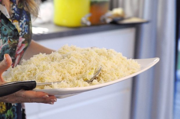 Да ли је неопходно опрати пиринач пре кувања
