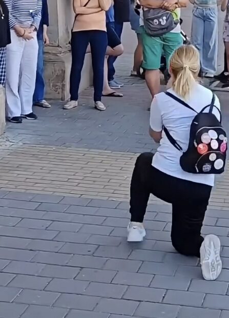 Лоша представа у режији Дијане Хрке!