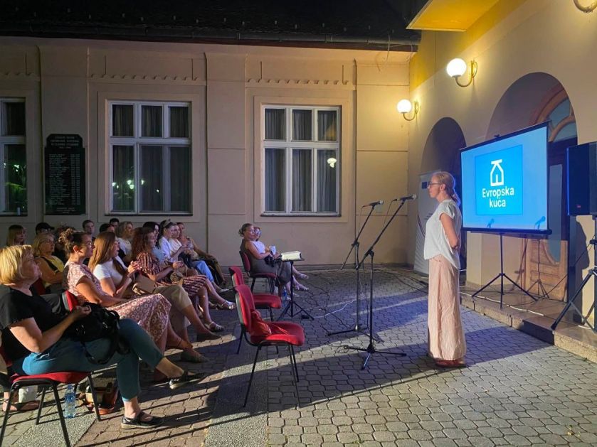ФЕСТИВАЛ ЕВРОПСКОГ ФИЛМА У АПАТИНУ ОТВОРЕН ПРОЈЕКЦИЈОМ БУГАРСКЕ „КЛОПКЕ”