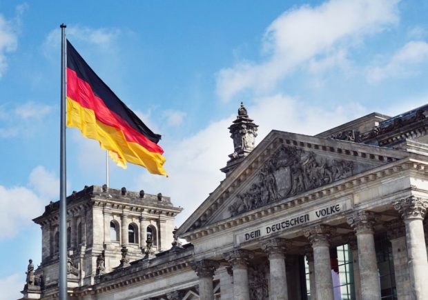 Немачка ће приморати енергетске компаније да оправдају будућа повећања цена