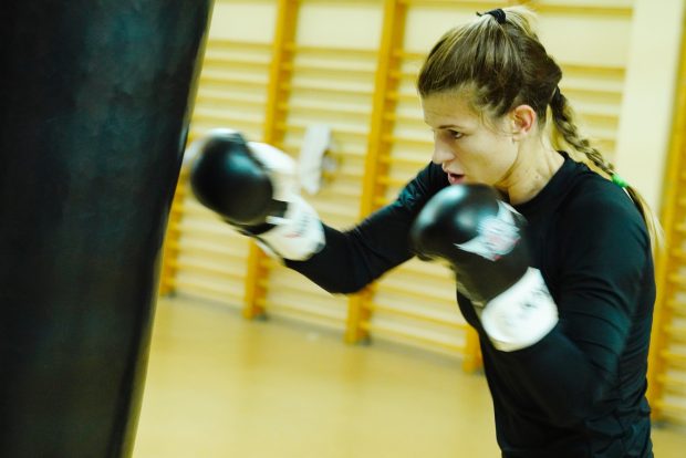 Јелена Јанићијевић – боксерка са европском медаљом и докторском дипломом