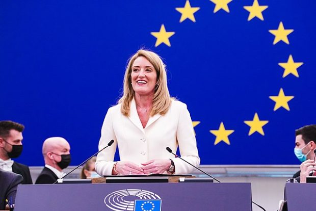 Председница Европског парламента није пријавила плаћен боравак у хотелу