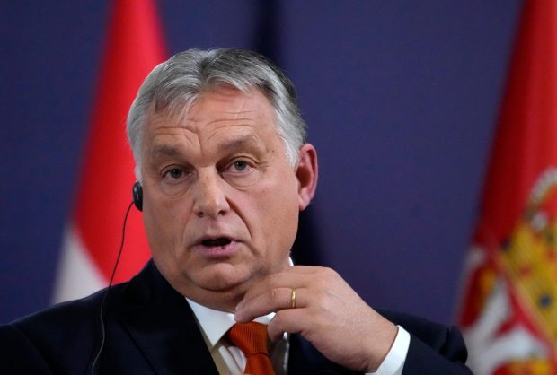 Орбан поново забринуо америчког амбасадора