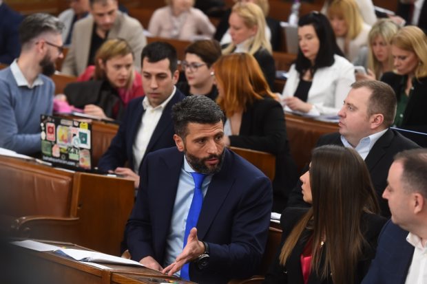 Београдски одборници усвојили одлуку о раскиду уговора са Кенткартом