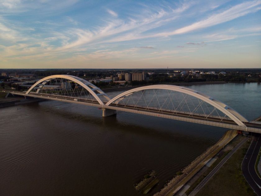 Нови Сад ускоро град са шест мостова