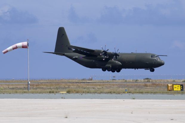 Судан: РСФ пуцале на турски авион за евакуацију, повређен члан посаде