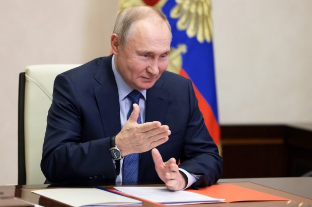 Путин честитао Дан победе лидерима ЗНД, народима Грузије, Молдавије
