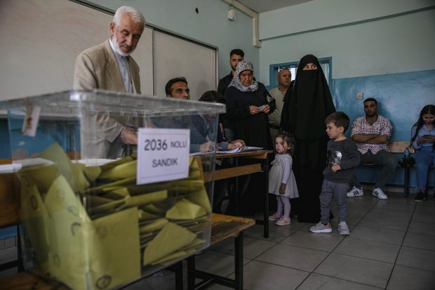Турска дијаспора почела да гласа у другом кругу председничких избора