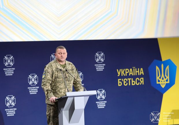 Украјински генерал Залужни тешко рањен недалеко од Херсона