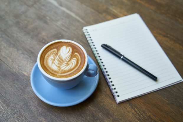 Колико кофеина се налази ушољици кафе? Ови краткорочни симптоми могу да указују на прекомеран укус