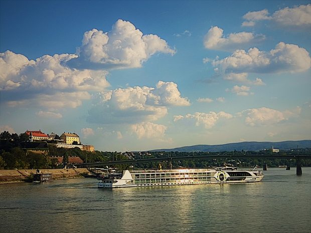 Више крузера и путника на рекама у Србији