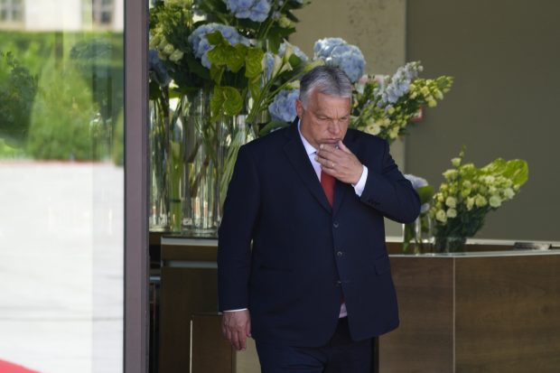 Орбан сазвао седницу Савета одбране због ескалације у Украјини