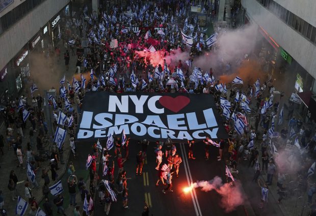 Израел: Настављени протести против реформе правосудног система