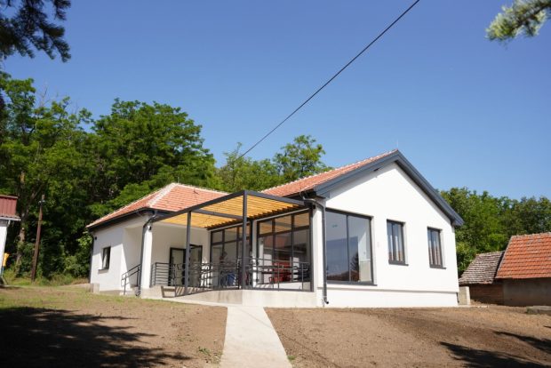 Лединци добили нови Дом пензионера, ускоро готова и Месна заједница (ФОТО/ВИДЕО)