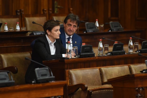 Брнабић:Нећу предложити смену Гашића, може да се иде на изборе