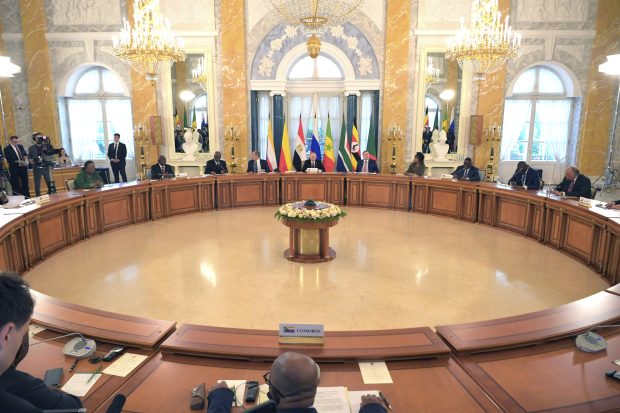 Путин с афричким лидерима: Русија отворена за дијалог са свима који желе мир