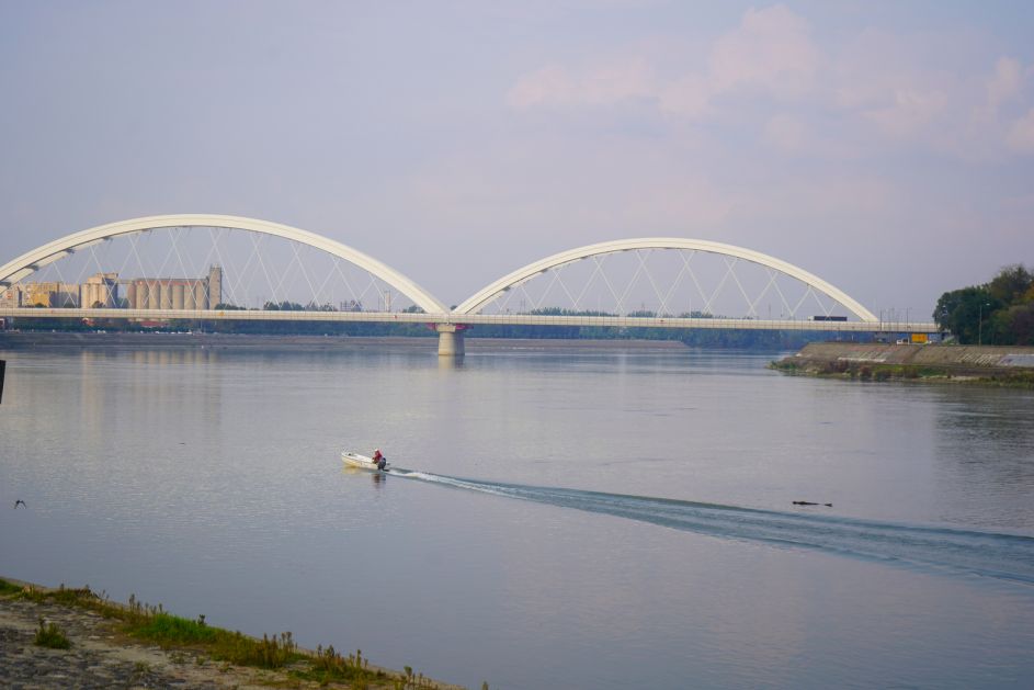 Министарство: Казнити одговорне за загађење Дунава