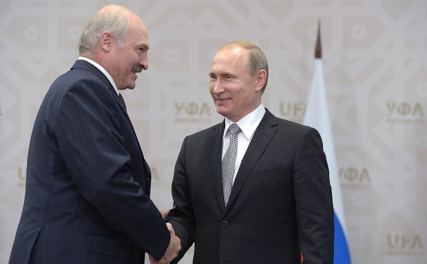 Путин разговарао са Лукашенком