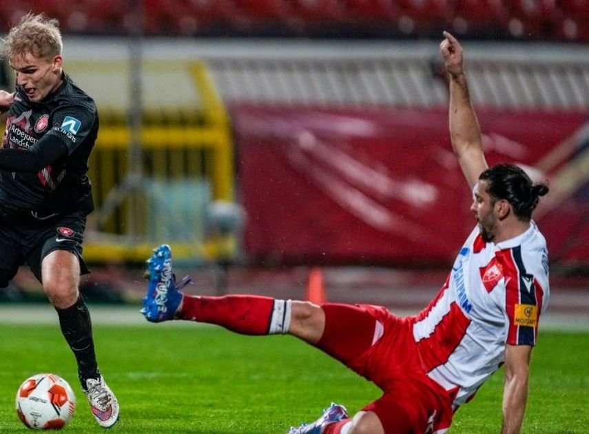 Александар Драговић нови капитен фудбалера Црвене звезде
